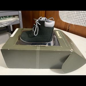 Timberland shoes and hat